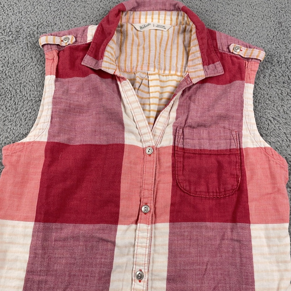 Woolrich Shirt Womens Small Red Pink Buffalo Check Plaid Sleeveless Button Down